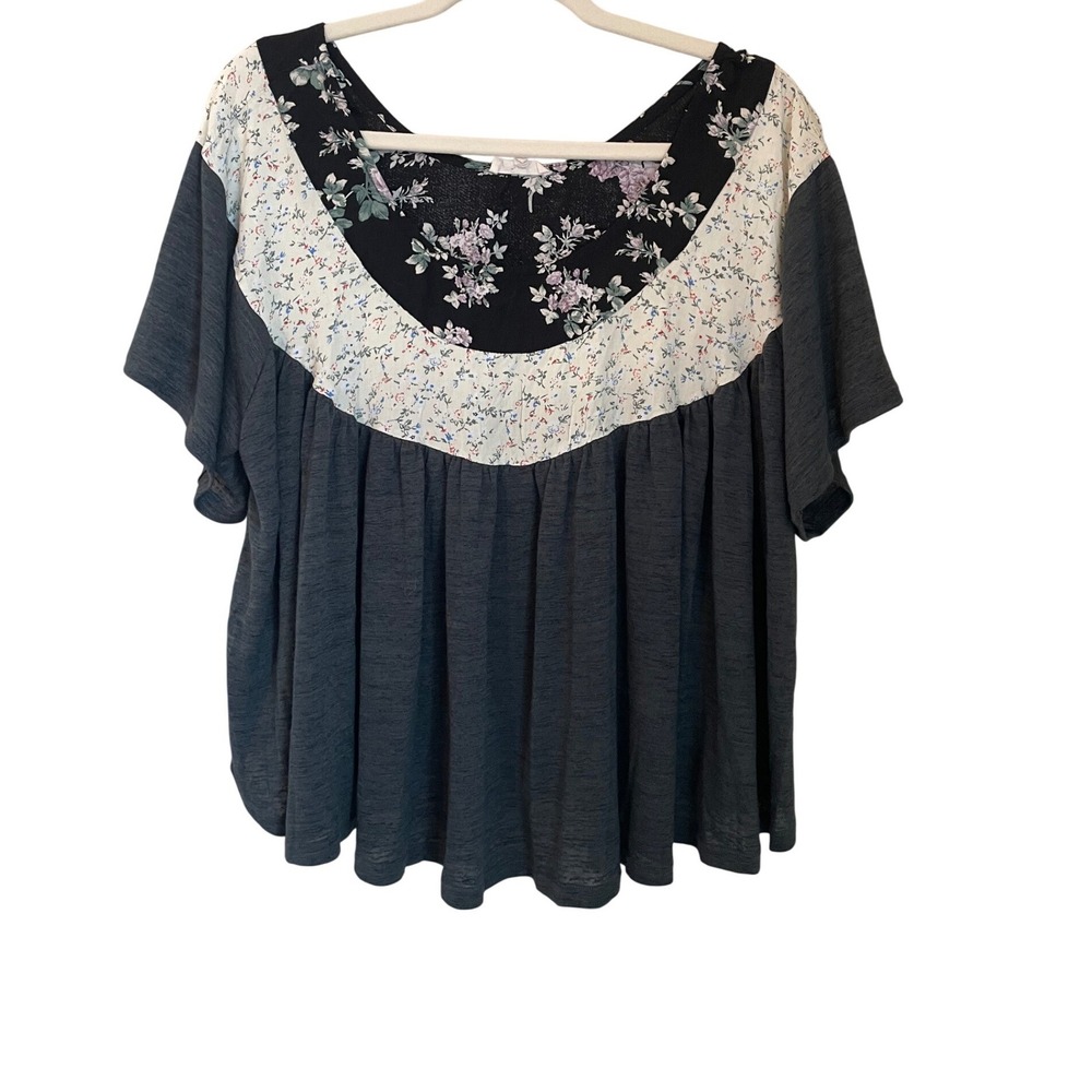 Easel Los Angeles Mixed Media Floral Babydoll Swing Top Size M Boho Festival